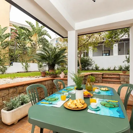 Feriehus La Casa Sulla Piazza - Con Giardino Santa Maria Navarrese