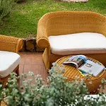 La Casa Sulla Piazza - Con Giardino Vakantiehuis
