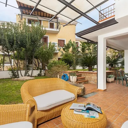 La Casa Sulla Piazza - Con Giardino Holiday home Santa Maria Navarrese