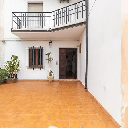 بيت للعطل La Casa Sulla Piazza - Con Giardino *