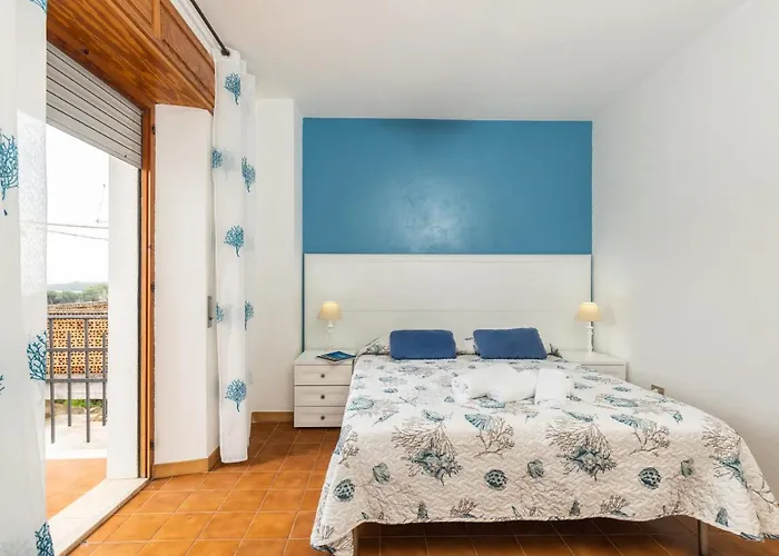 Nyaraló La Casa Sulla Piazza - Con Giardino *